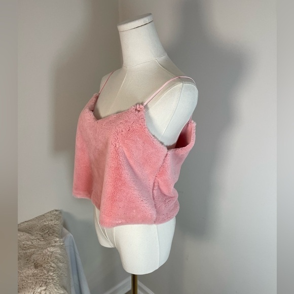 Pink Furry Fuzzy Cropped Tanktop - Picture 3 of 7